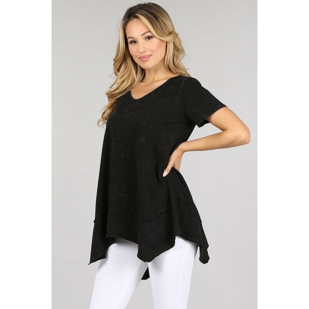 Chatoyant Basic Mineral Wash Top Black X-Large